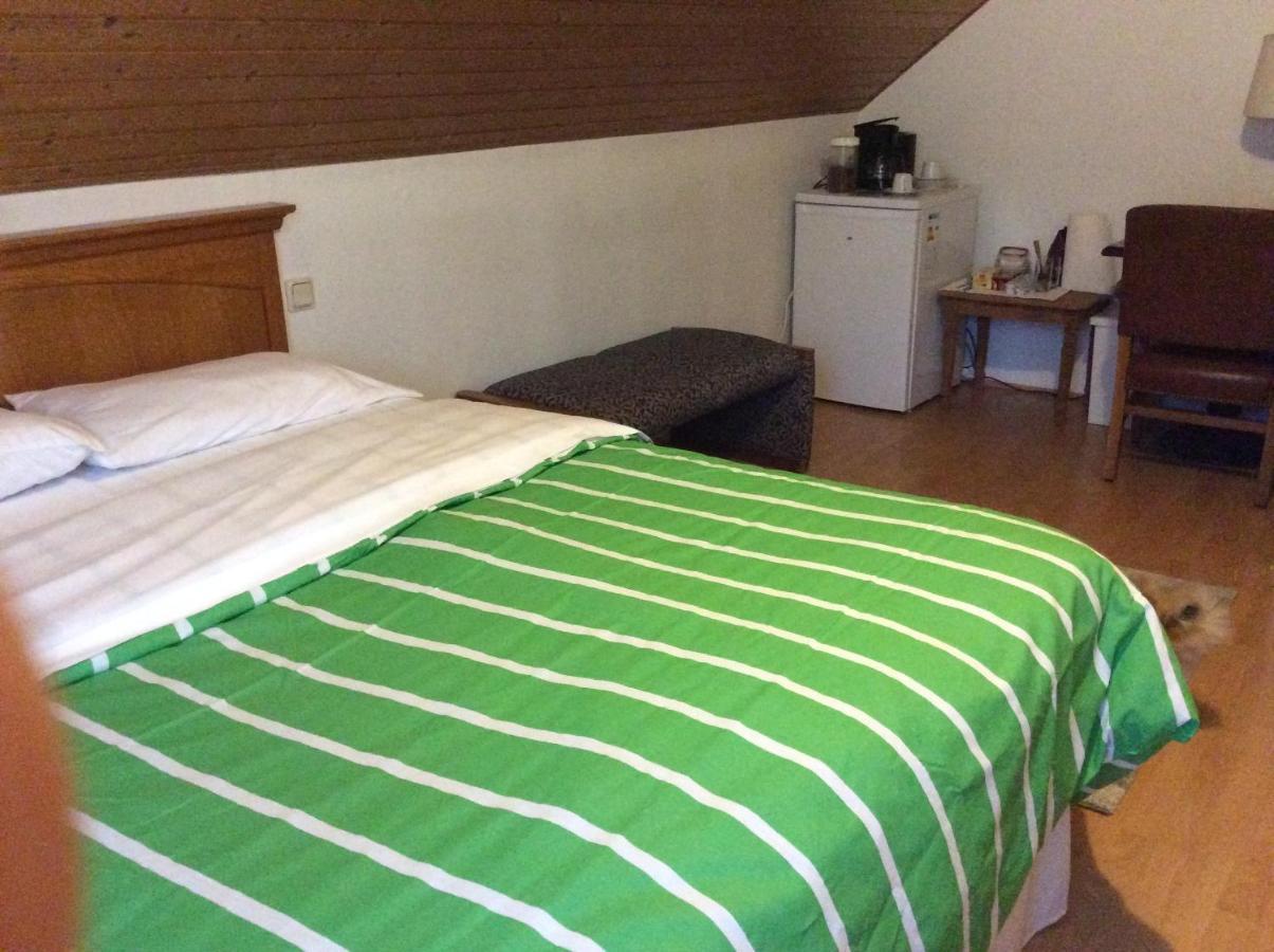 Kindsbach Mountain View Rooms מראה חיצוני תמונה