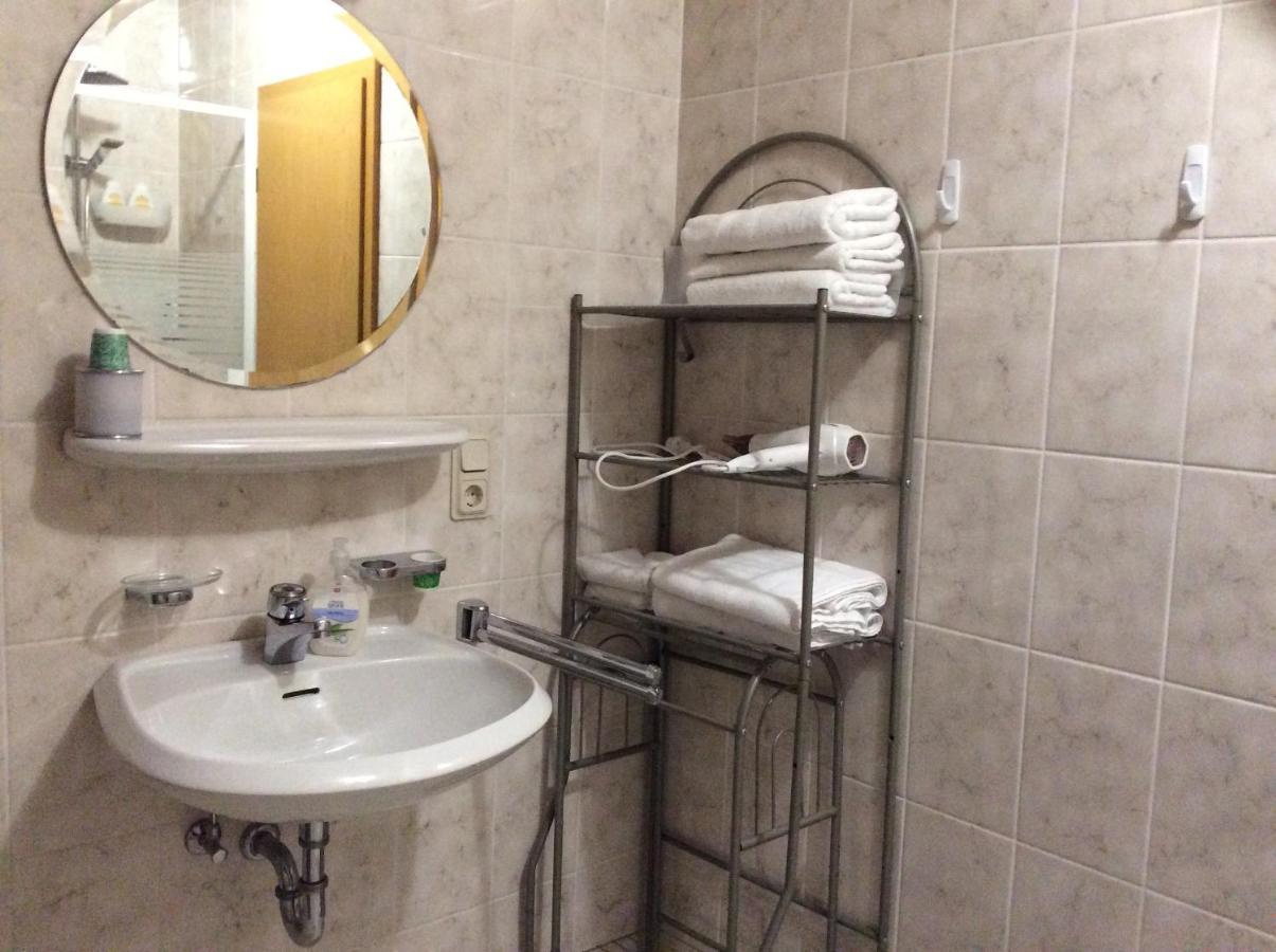 Kindsbach Mountain View Rooms מראה חיצוני תמונה
